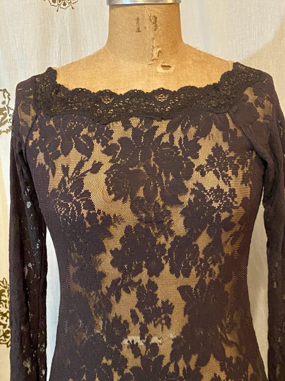 Vintage Y2K 2000s Victoria's Secret Black Lace Bell Sleeve Mini Dress Lingerie M - Picture 3 of 7